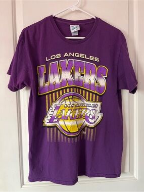 Vintage Purple Los Angeles Lakers Graphic Tee with Yellow Accents
